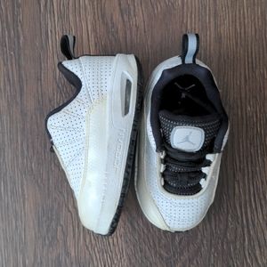 Air Jordan 12 White and Black Childrens Sneaker Size 5C